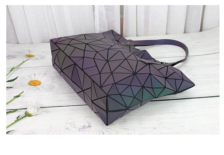 Summer 2026 Women's Geometric  - Women X Bags ulasan dan harga