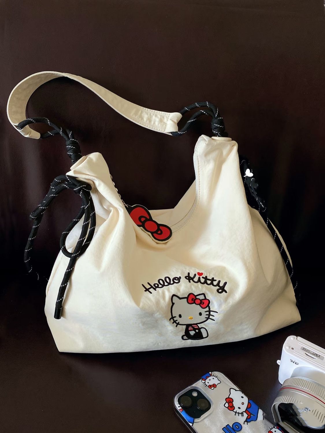 Hello Kitty Knot Canvas Tote B - Shopper Tote Canvas ulasan dan harga