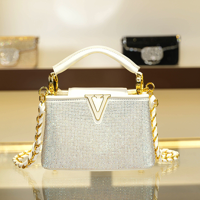2025 Luxury Diamonds Large Cap - Women Bags Trend 2025 ulasan dan harga
