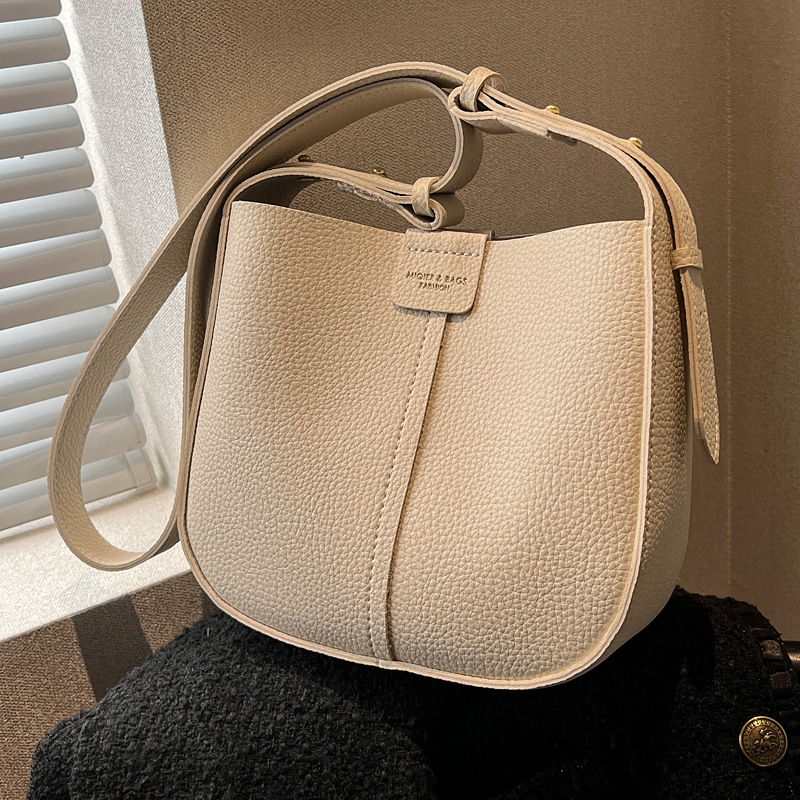 Versatile small handbag for wo - Women Bags 2026 Trends ulasan dan harga
